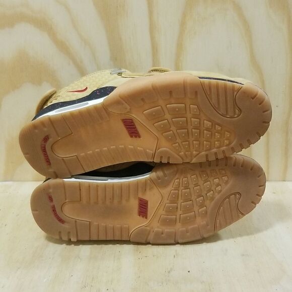 NIKE AIR TR. V. CRUZ GYM WHEAT Mens sz 8 / Wmn's sz 9 1/2 RED-BLACK-SAIL - Picture 8 of 9